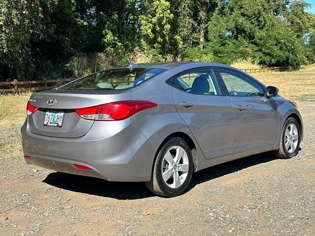 Used 2012 Hyundai Elantra GLS w/ Preferred Pkg 3 FWD image 9