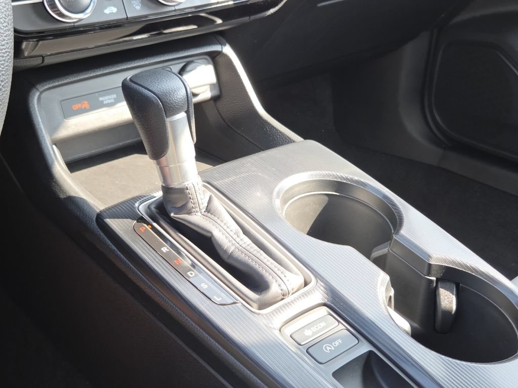 Used 2024 Honda Civic LX image 31