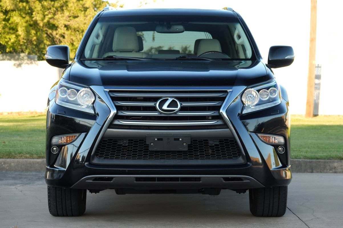Used 2014 Lexus GX 460 w/ Premium Package AWD/4WD image 18