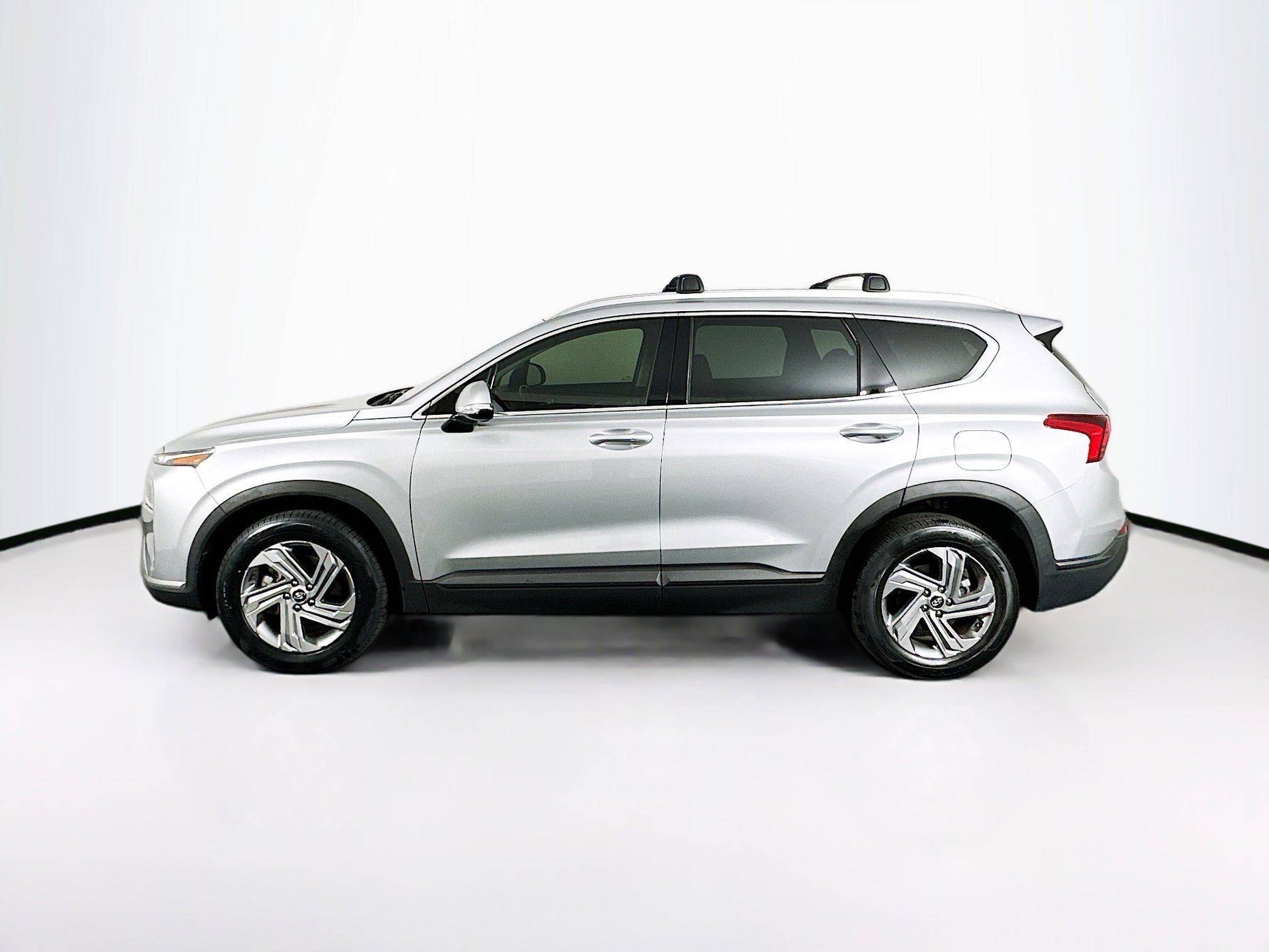 Used 2023 Hyundai Santa Fe SEL image 4
