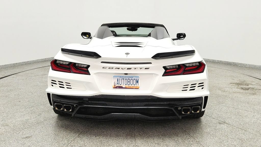 Used 2024 Chevrolet Corvette E-Ray AWD/4WD image 4