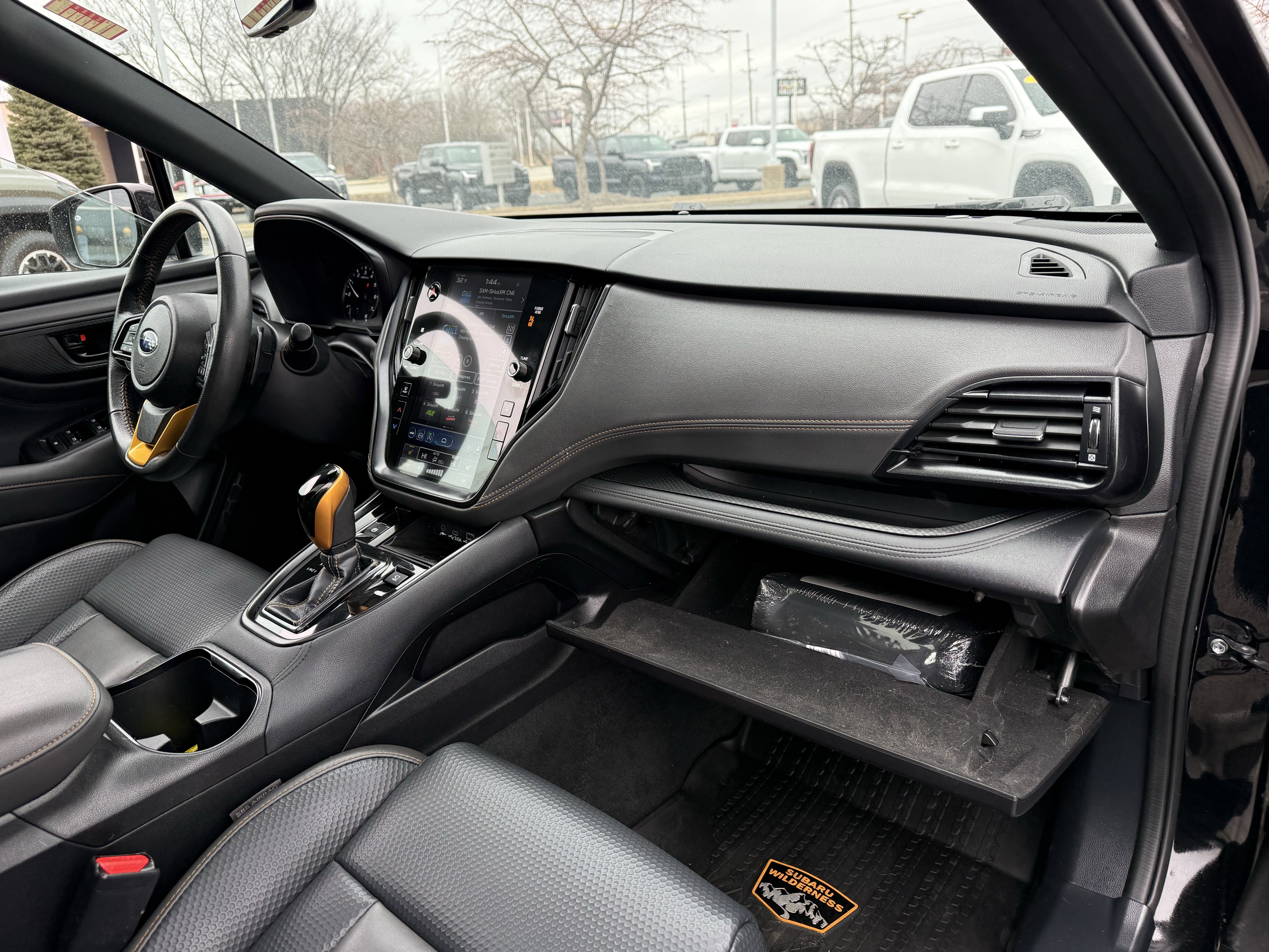 Used 2023 Subaru Outback Wilderness image 13