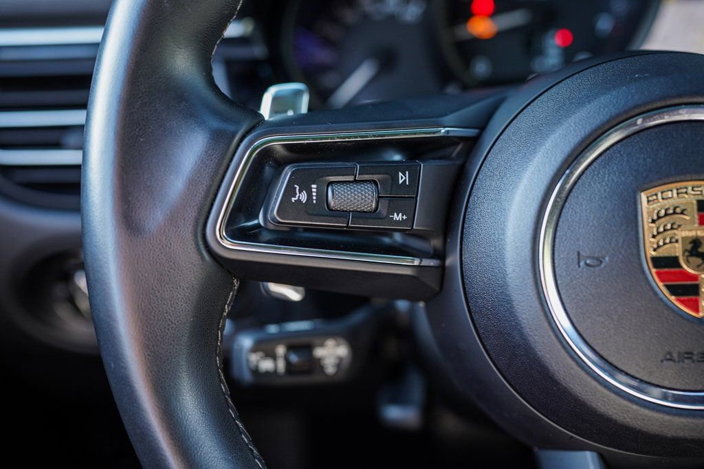 Used 2024 Porsche Macan w/ Premium Plus Package image 29