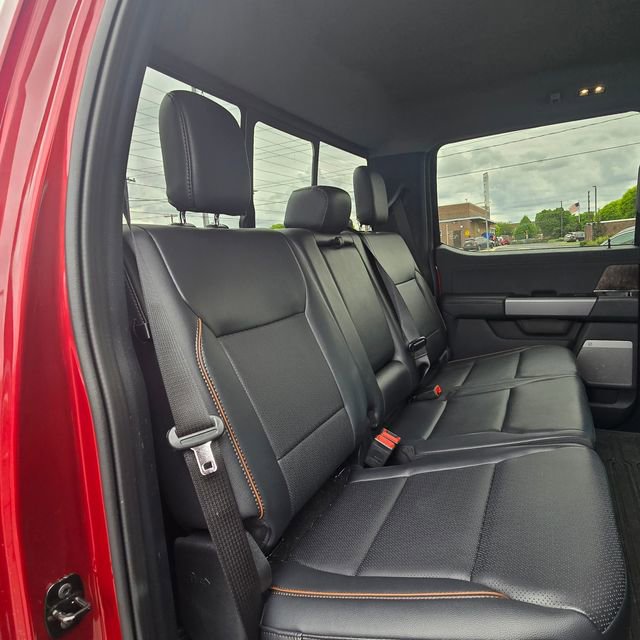 Used 2025 Ford F450 Lariat w/ Lariat Ultimate Package AWD/4WD image 19