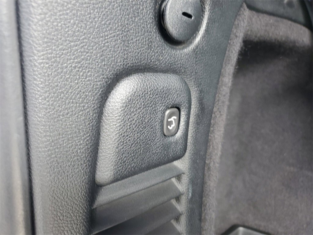 Used 2020 Dodge Durango R/T w/ Blacktop Package image 11