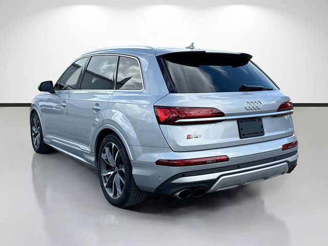 Used 2021 Audi SQ7 Prestige AWD/4WD image 5
