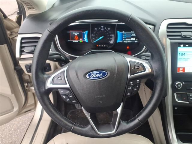 Used 2018 Ford Fusion SE w/ Equipment Group 602A image 18