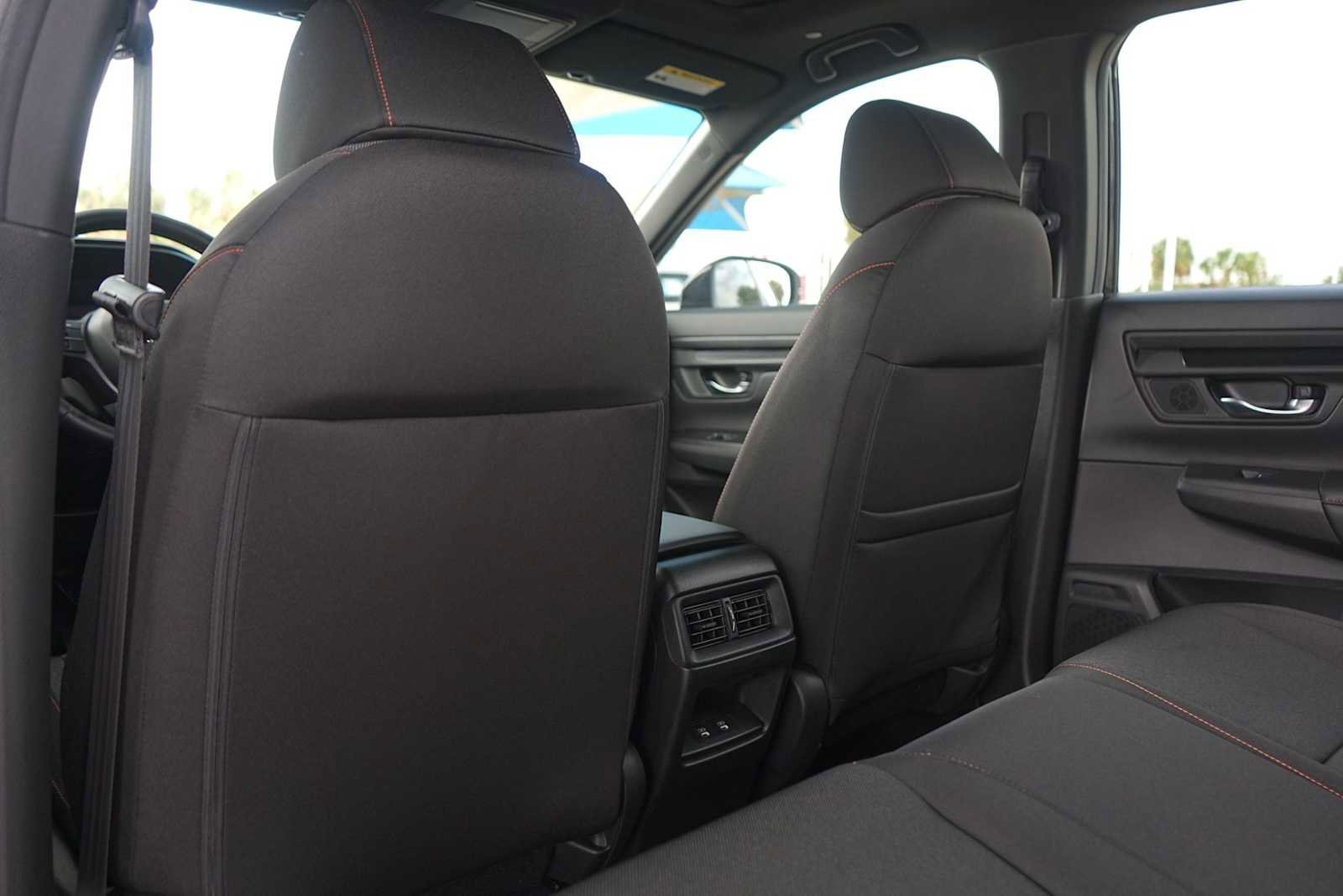 Used 2026 Honda CR-V TrailSport image 13