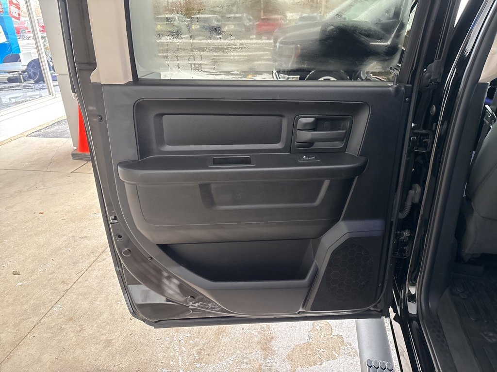 Used 2023 RAM 1500 Express w/ Wheel & Sound Group image 18