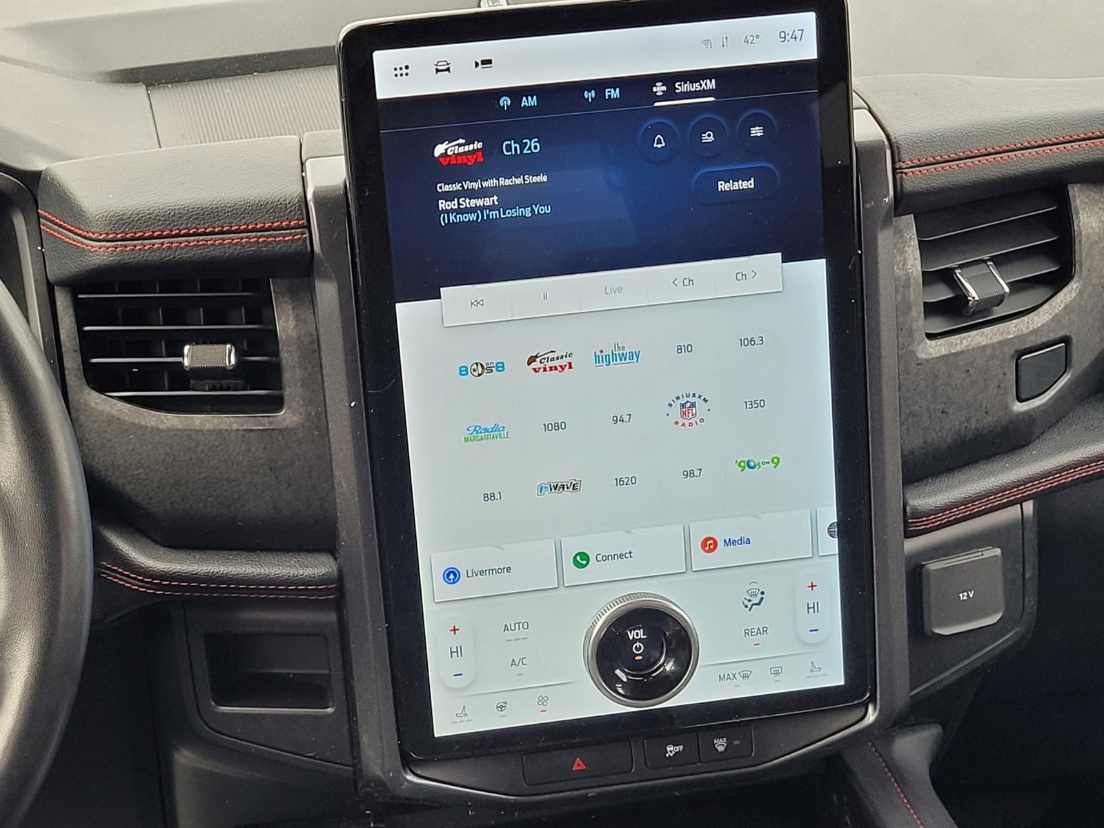 Used 2022 Ford Expedition Max Limited image 15