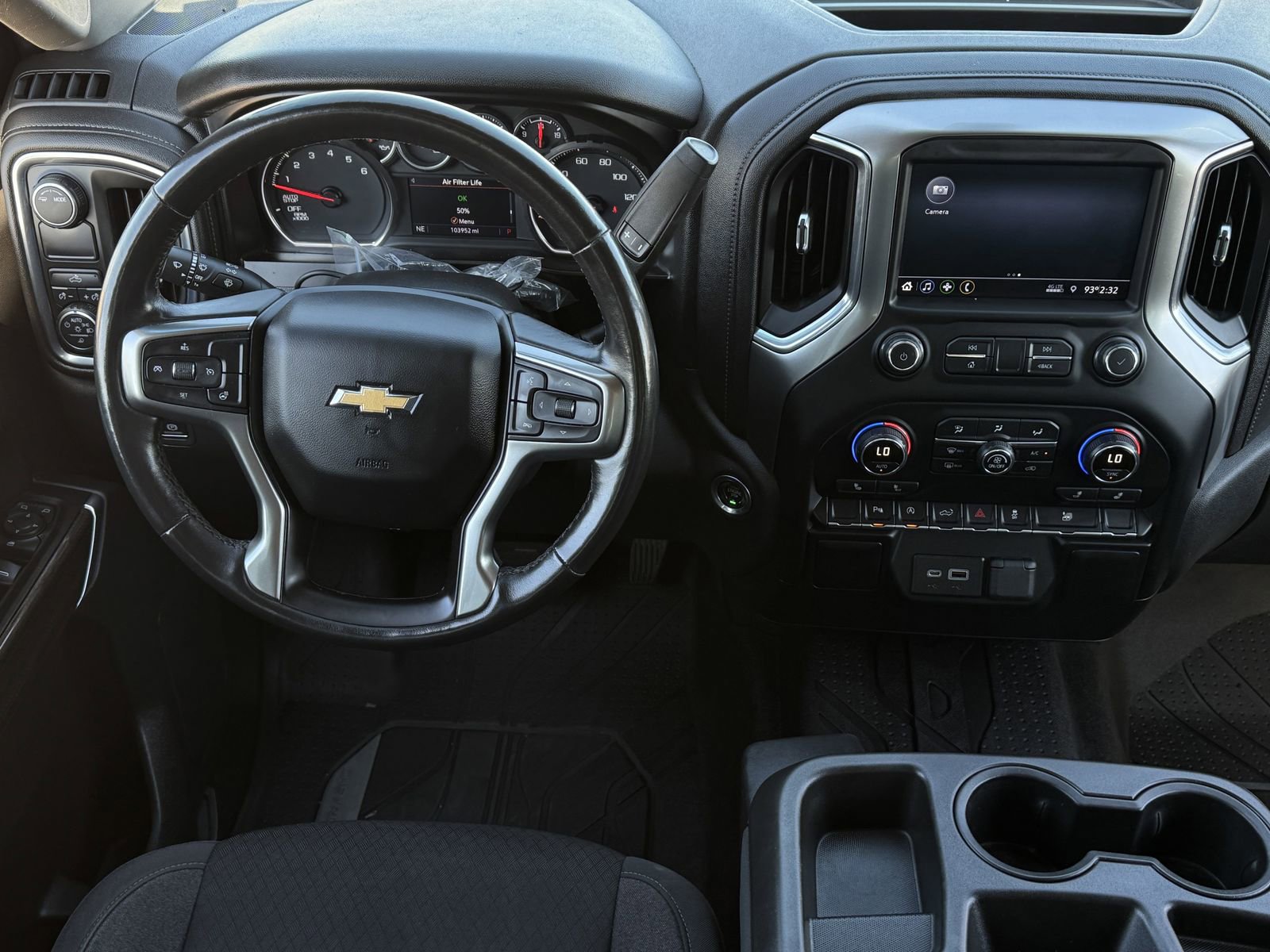 Used 2020 Chevrolet Silverado 1500 LT w/ Texas Edition image 14