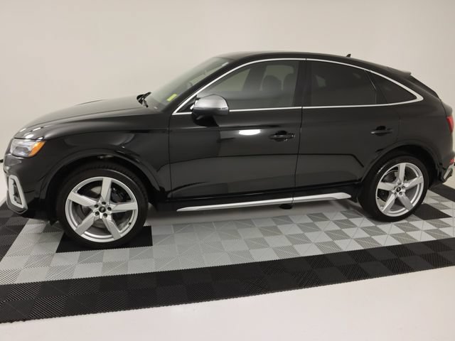 Certified 2022 Audi SQ5 Prestige w/ Prestige Package AWD/4WD image 2