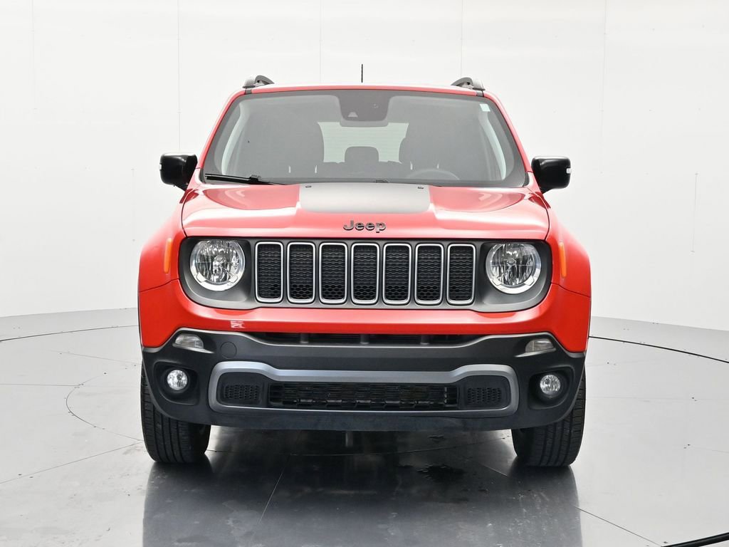 Used 2023 Jeep Renegade Latitude AWD/4WD image 2