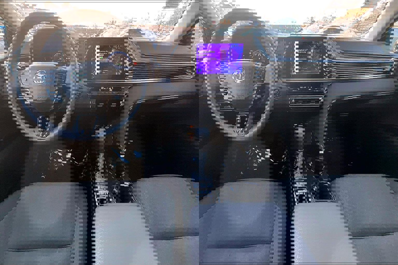 Used 2025 Toyota Camry LE image 14