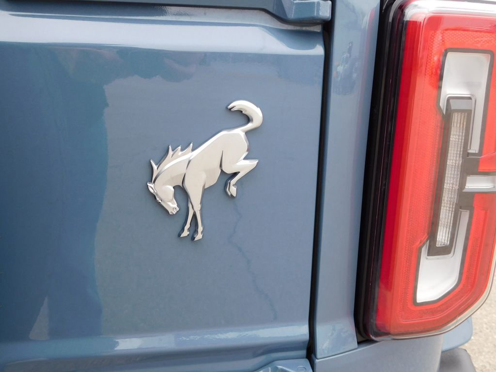 Used 2025 Ford Bronco Outer Banks image 40