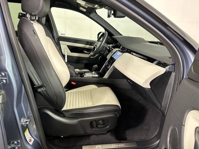 Used 2023 Land Rover Discovery Sport SE R-Dynamic image 28