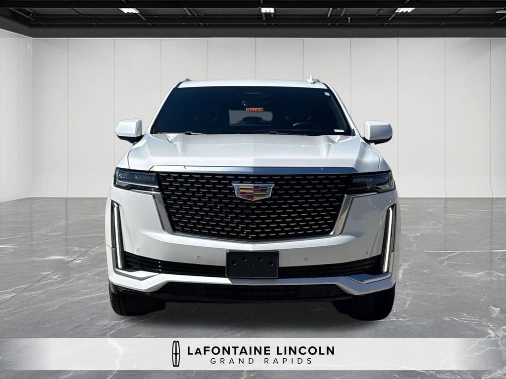 Used 2021 Cadillac Escalade ESV Premium Luxury w/ Driver Assist Tech Package AWD/4WD image 8