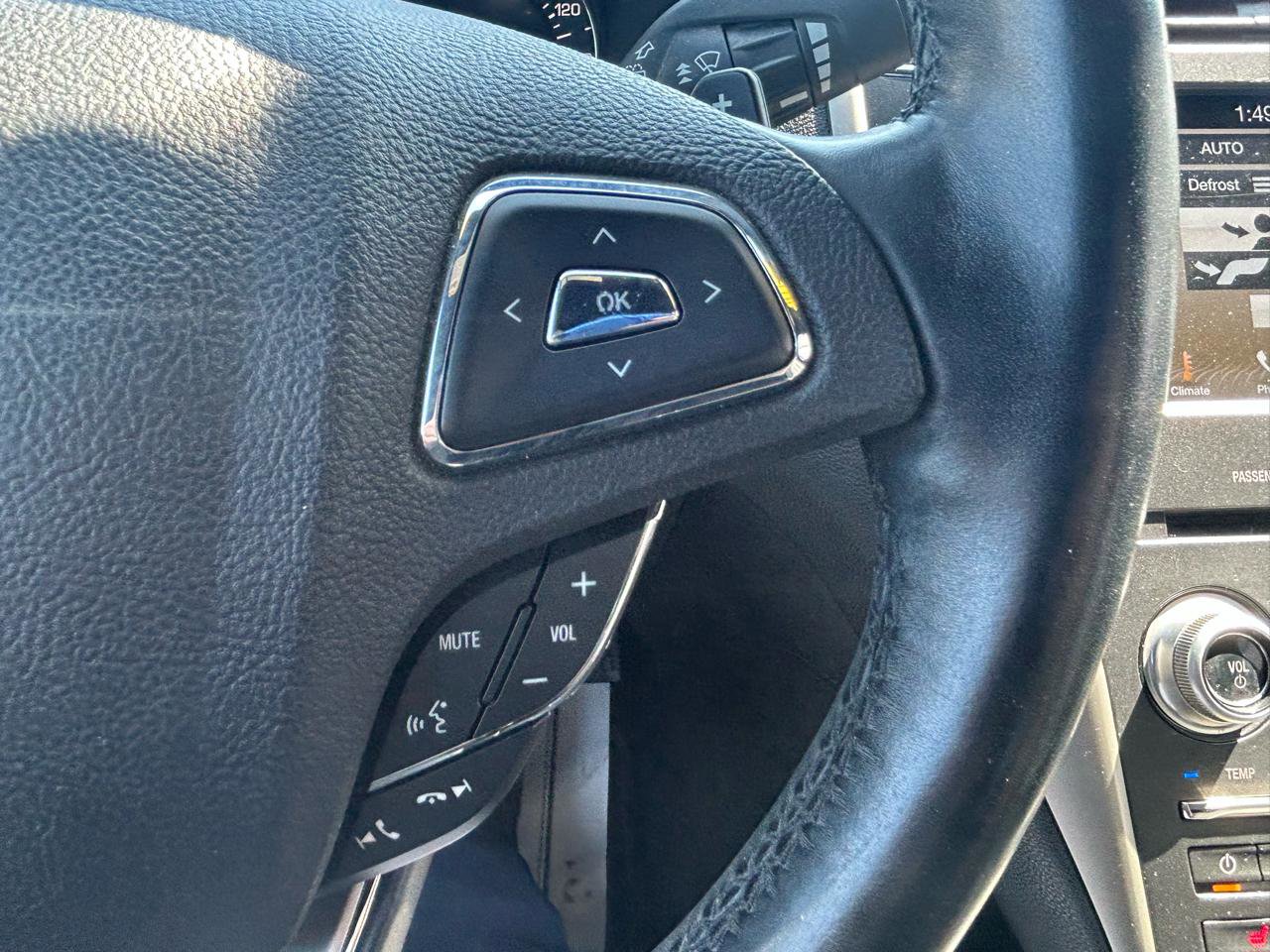 Used 2017 Lincoln MKC Select w/ Select Plus Package image 19