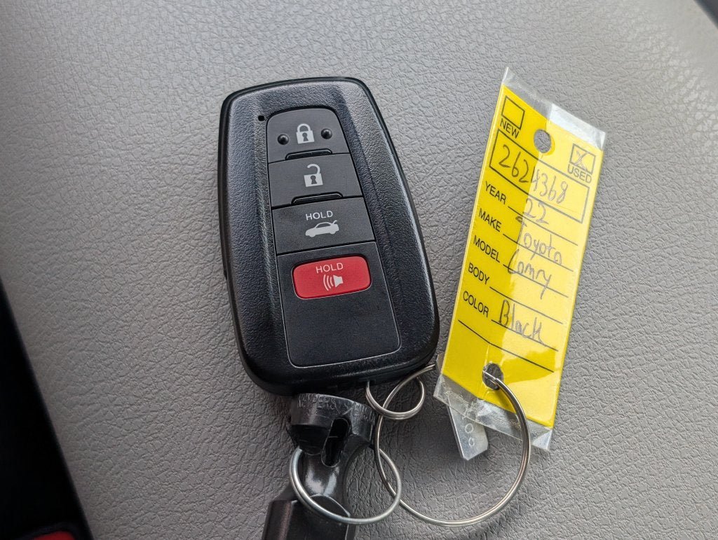 Certified 2022 Toyota Camry LE w/ Convenience Package FWD image 32
