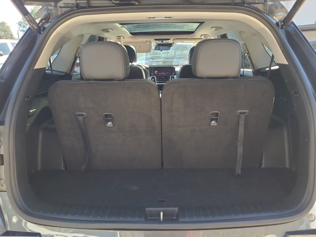 Used 2022 Kia Sorento SX image 17