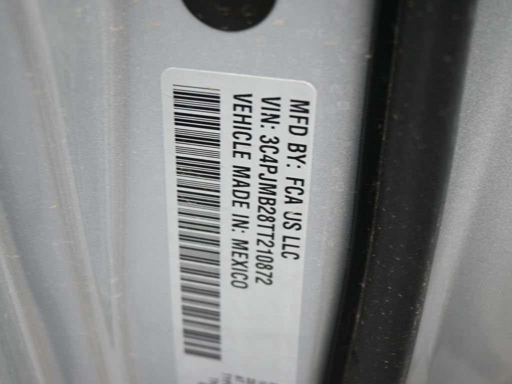 New 2026 Jeep Cherokee Laredo image 16