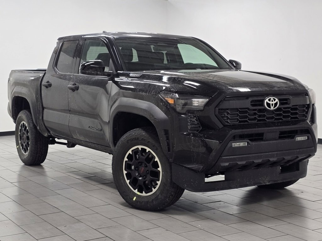 New 2025 Toyota Tacoma TRD Off-Road image 2