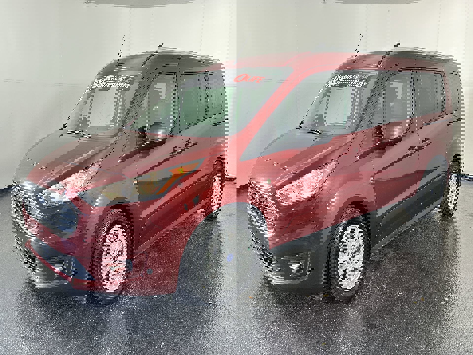 Used 2019 Ford Transit Connect XLT w/ Driver-Assist Package image 6