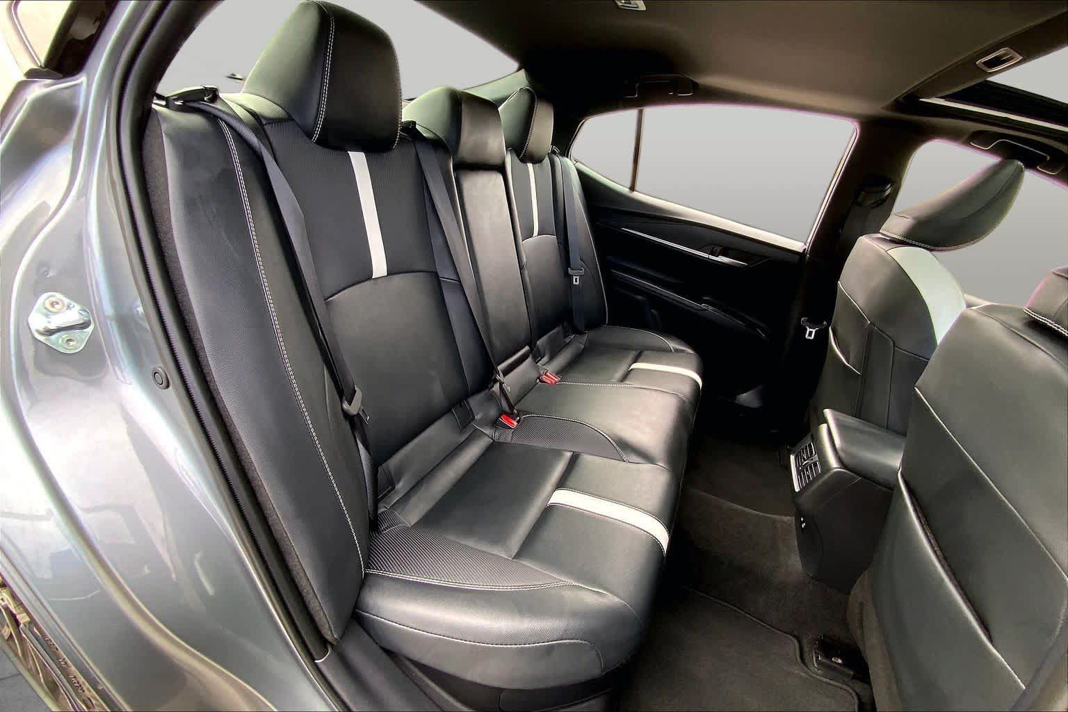 Used 2026 Toyota Camry SE w/ Multimedia Upgrade Package FWD image 19
