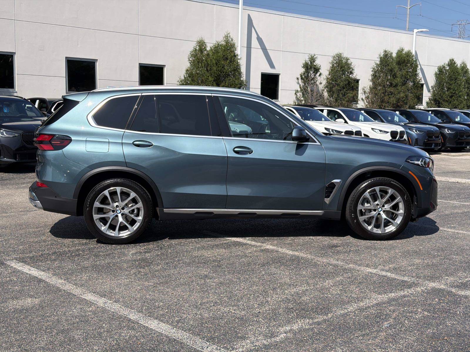 Certified 2024 BMW X5 xDrive40i AWD/4WD image 7