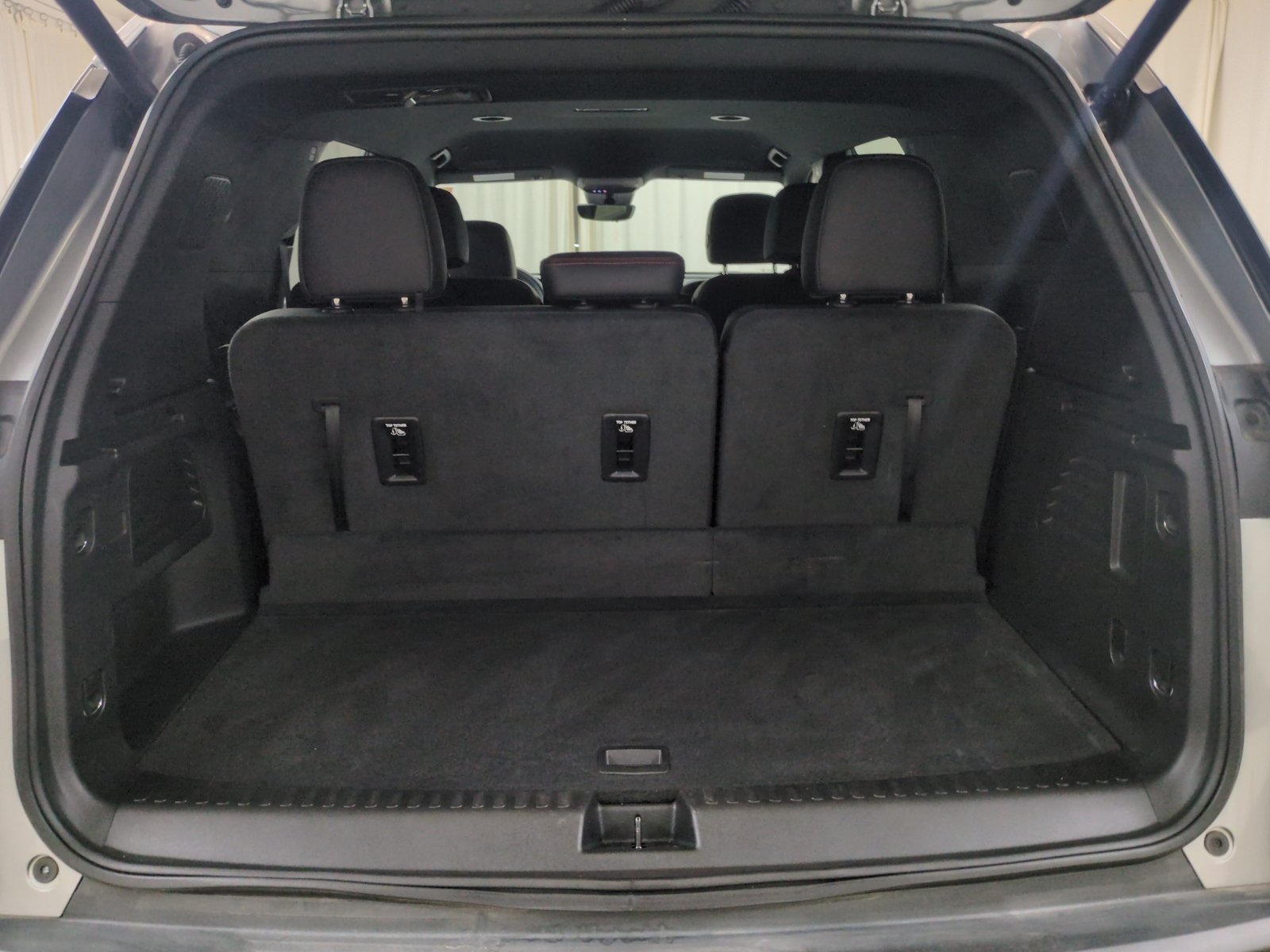 Used 2026 Chevrolet Traverse Z71 AWD/4WD image 8