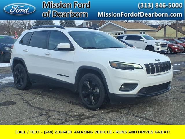Used 2019 Jeep Cherokee Latitude Plus AWD/4WD image 4