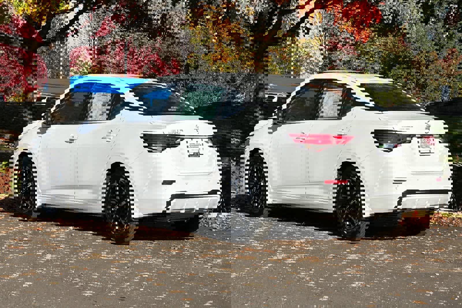 New 2025 Nissan Sentra SV image 6