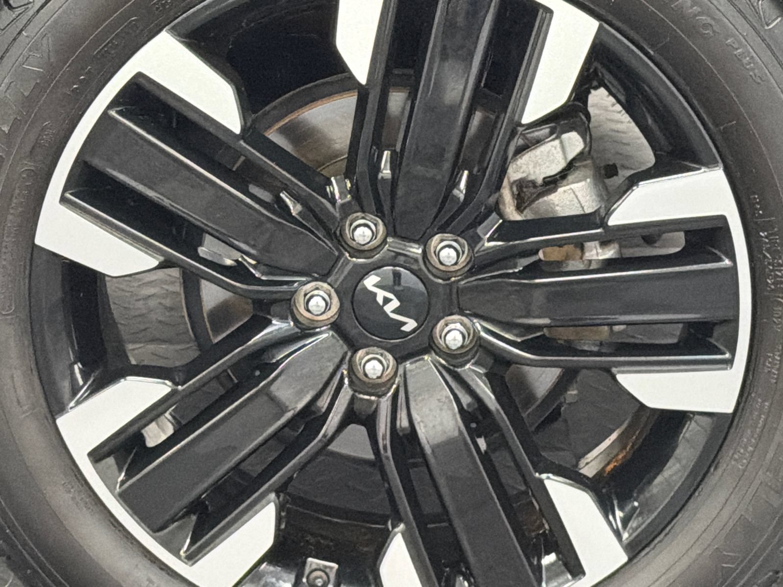Used 2024 Kia Telluride SX Prestige AWD/4WD image 5
