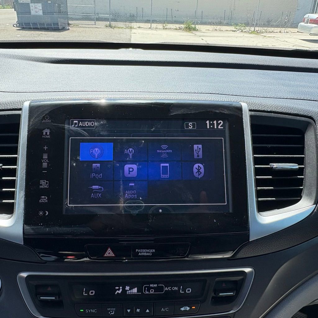 Used 2017 Honda Pilot EX-L image 25