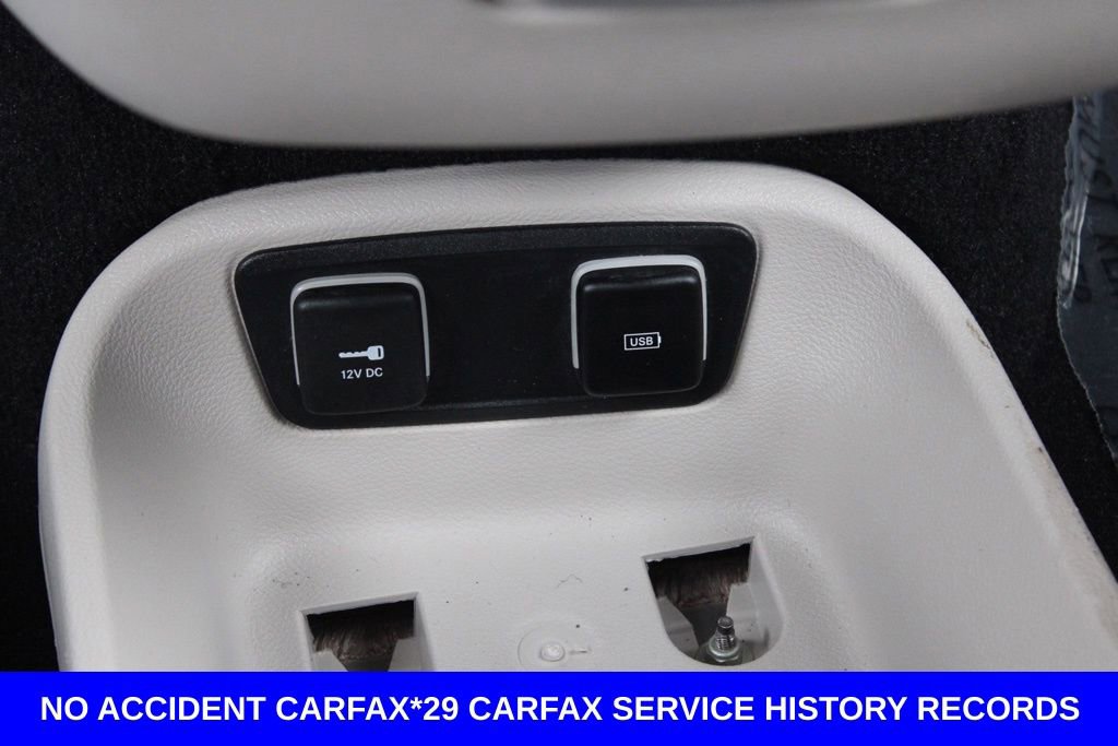 Used 2018 Chrysler Pacifica Touring-L Plus image 46