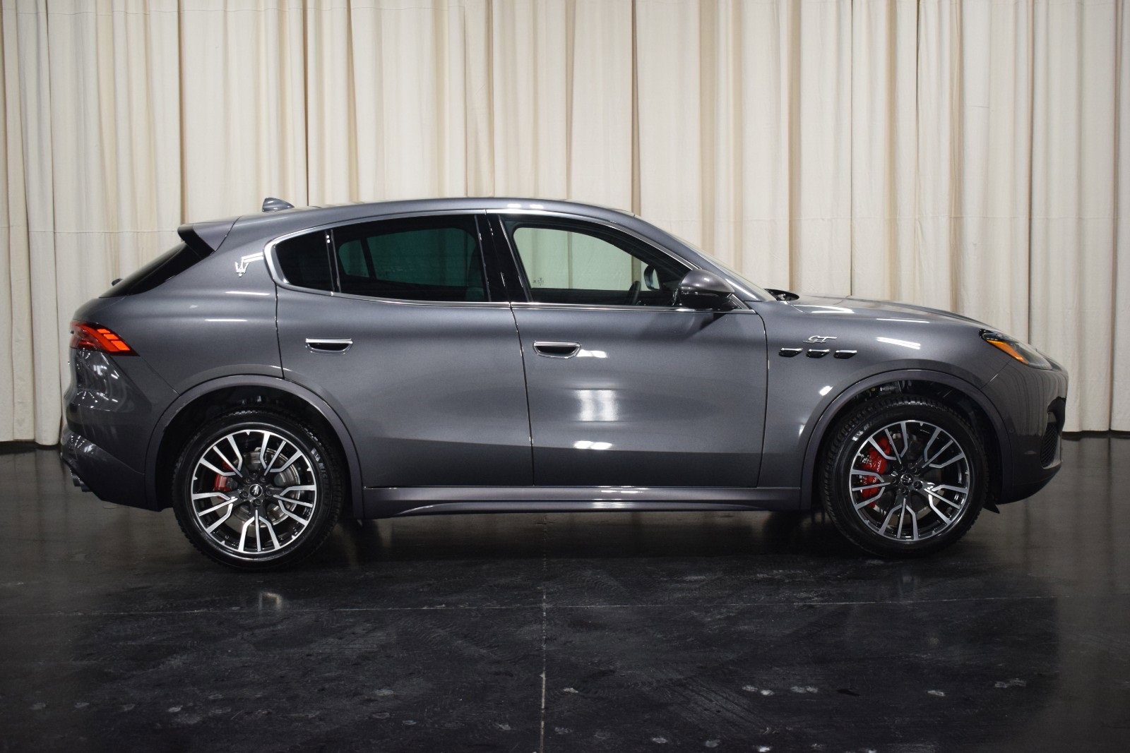 New 2024 Maserati Grecale GT image 15