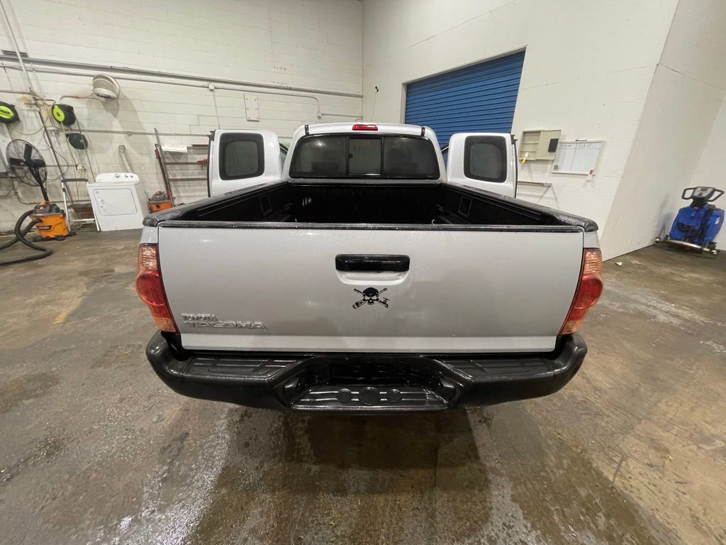 Used 2012 Toyota Tacoma 4x4 Access Cab w/ Convenience Pkg image 8