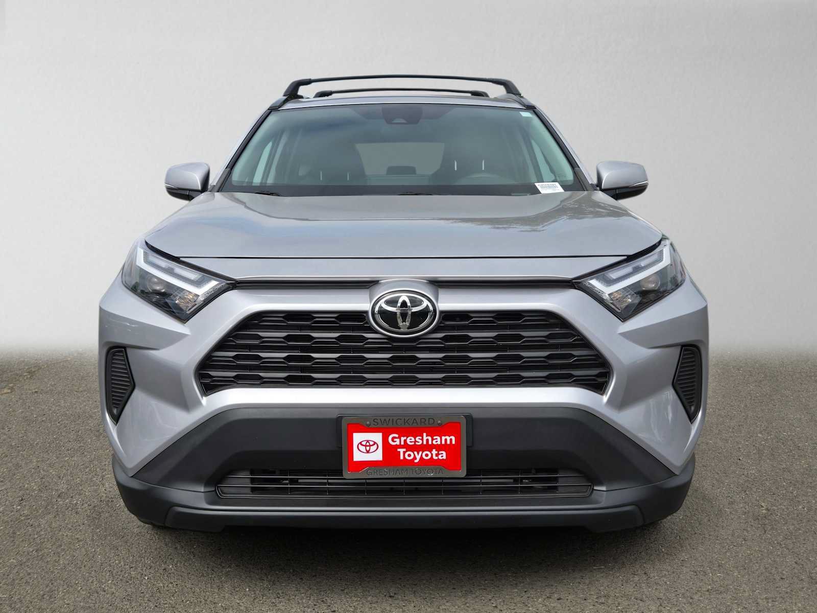 Used 2023 Toyota RAV4 XLE AWD/4WD image 8