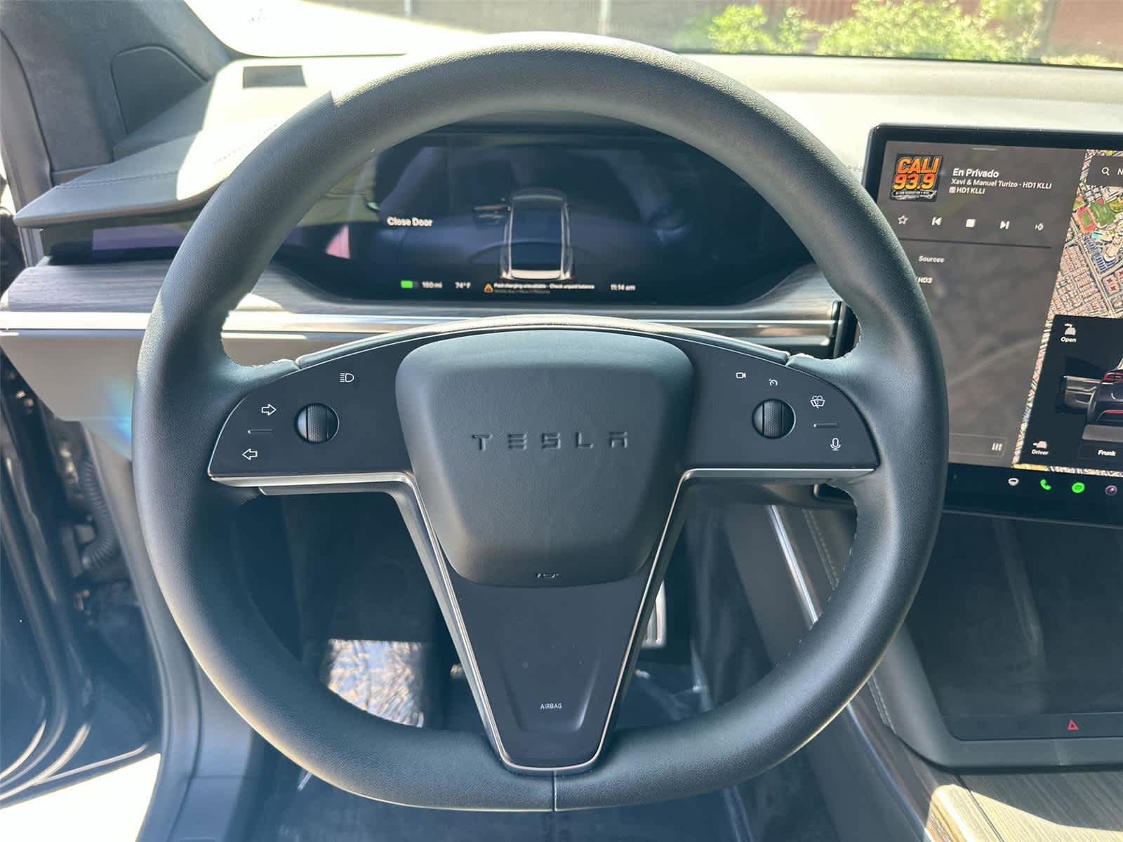 Used 2024 Tesla Model X AWD/4WD image 16