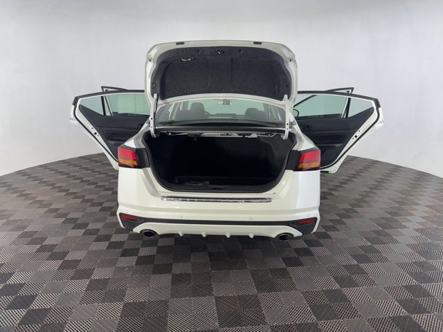 Used 2023 Nissan Altima 2.5 SV w/ SV Premium Package image 15