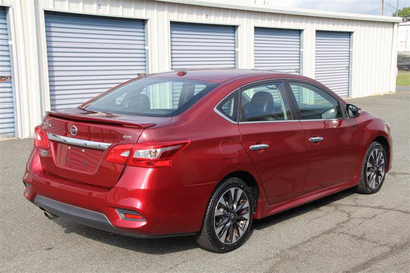 Used 2018 Nissan Sentra SR w/ Premium Package (P02) FWD image 5