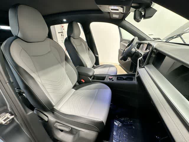 New 2026 Volkswagen Tiguan SE R-Line AWD/4WD image 21