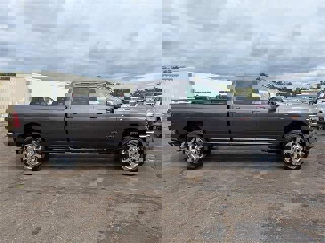 New 2026 RAM 3500 Laramie image 3