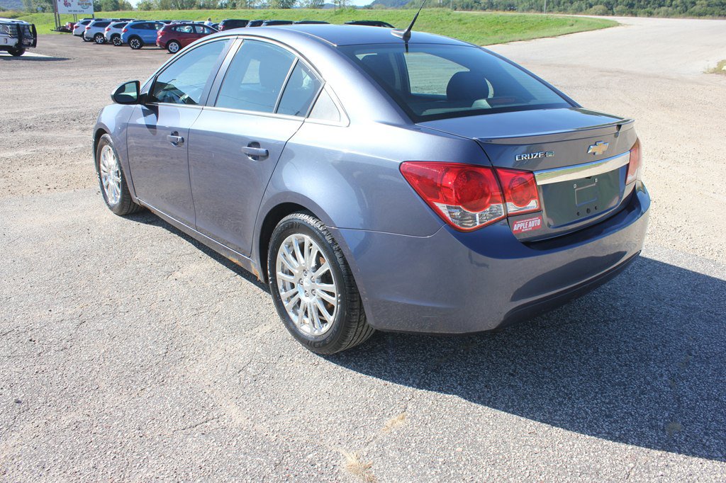 Used 2013 Chevrolet Cruze Eco FWD image 7