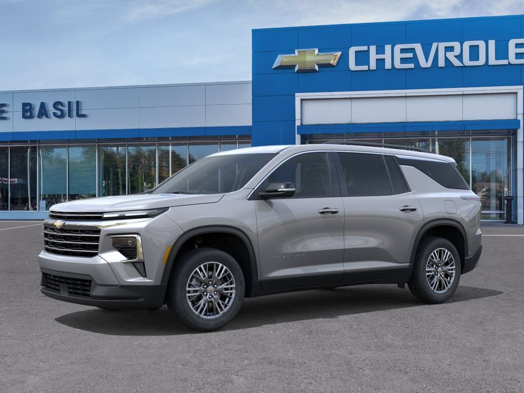 New 2026 Chevrolet Traverse LT w/ LPO, Floor Liner Package AWD/4WD image 2