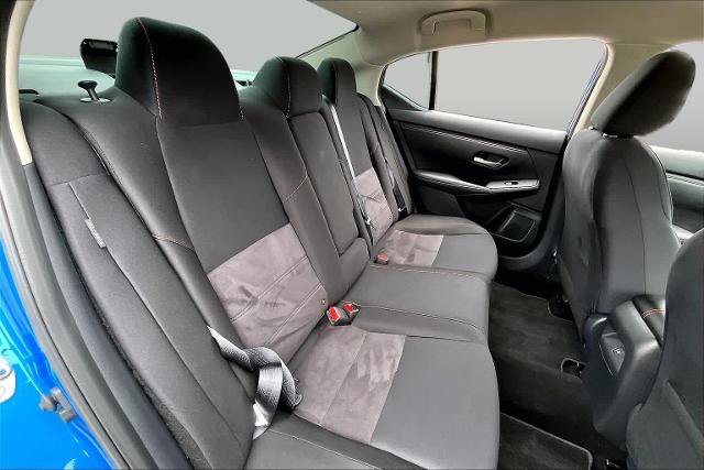 Certified 2025 Nissan Sentra SR FWD image 20
