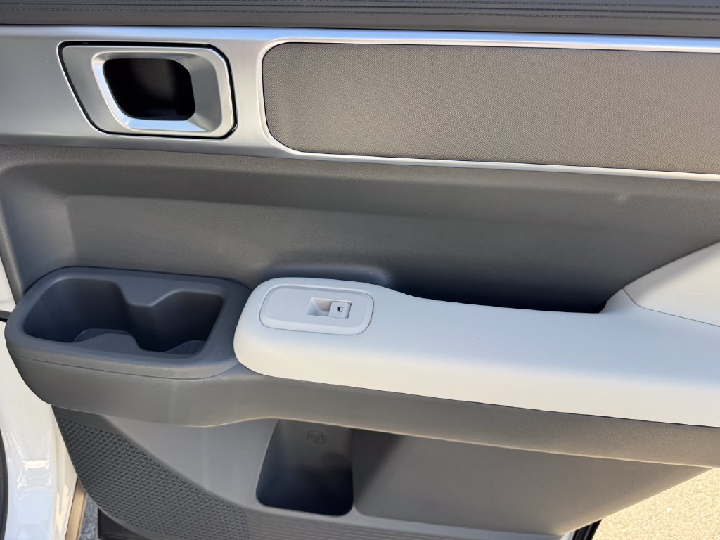 New 2026 Hyundai Santa Fe SE FWD image 14