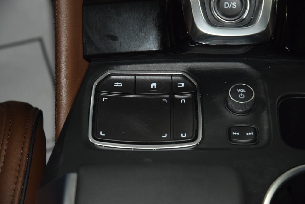 Used 2024 Acura MDX SH-AWD w/ Advance Package image 34