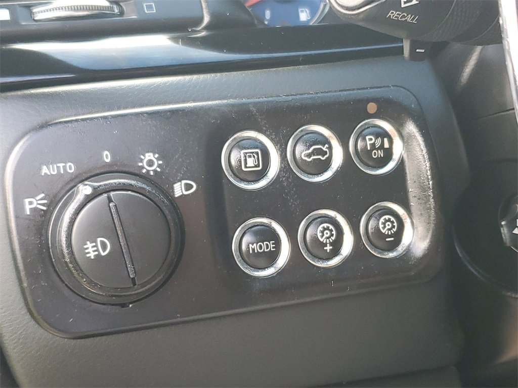 Used 2016 Maserati GranTurismo Sport image 20