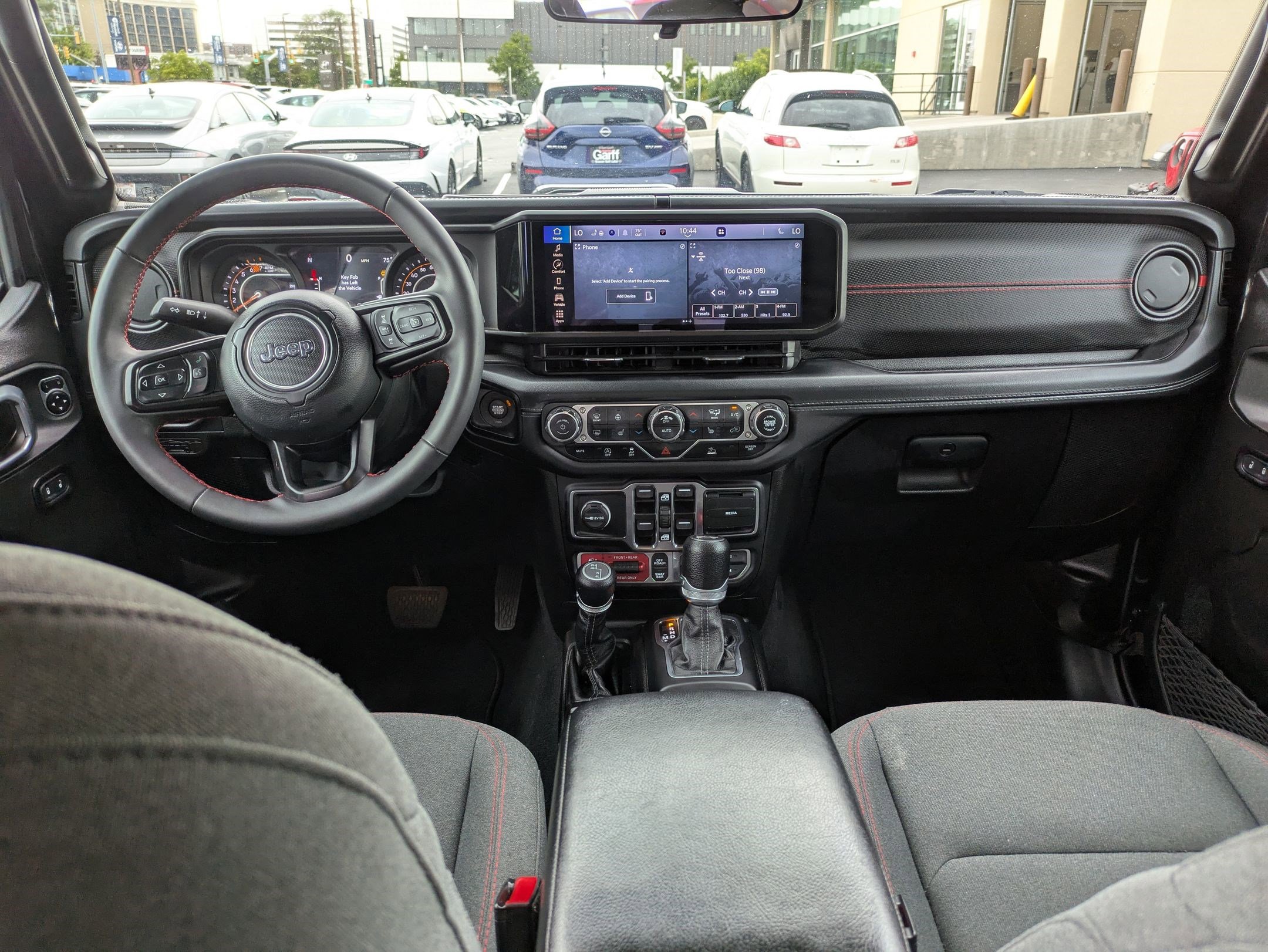 Used 2024 Jeep Wrangler Unlimited Rubicon w/ Convenience Group image 27